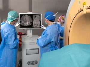 جراحی تومور نخاعی